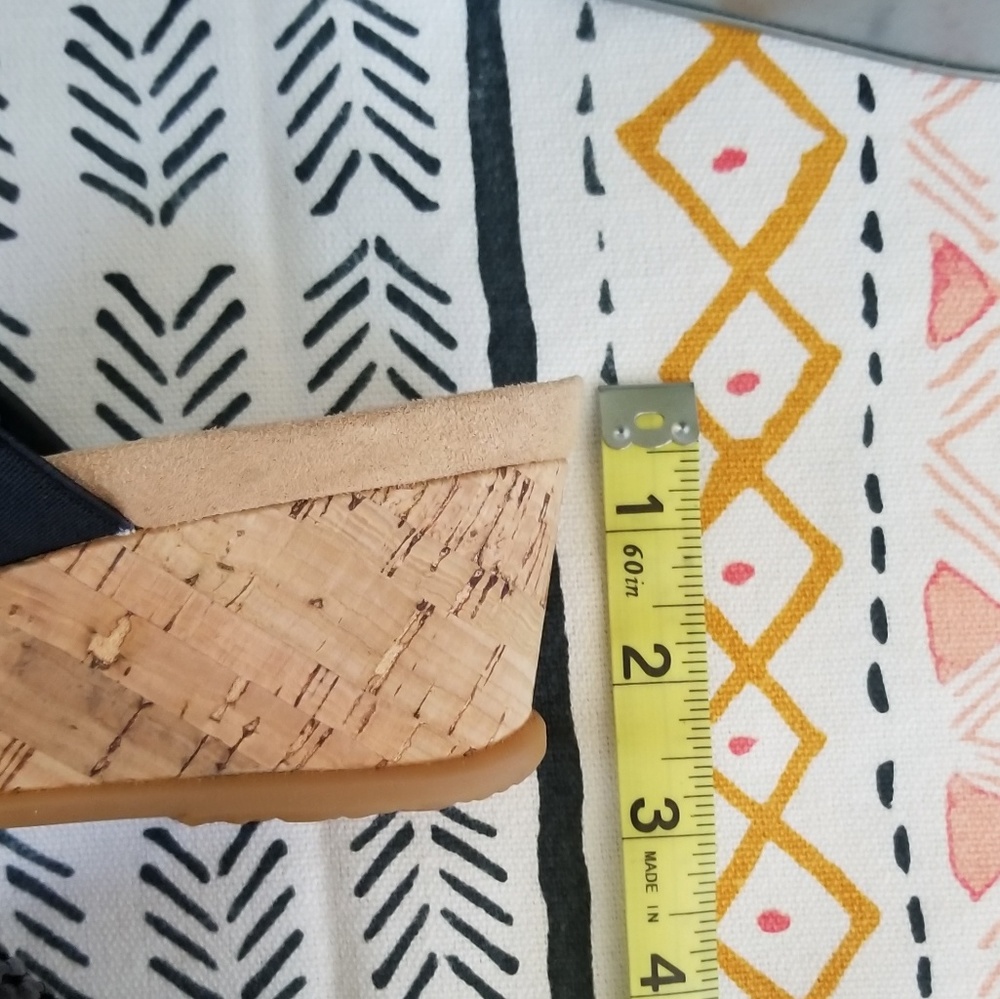 🆕️ Baretraps Women wedge - Picture 7 of 8